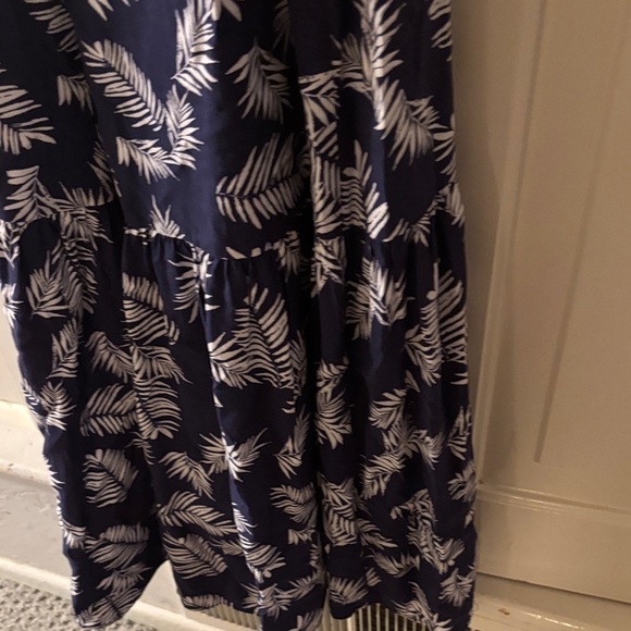 Maison Jules Navy and White Leaf Maxi Dress - Picture 5 of 9